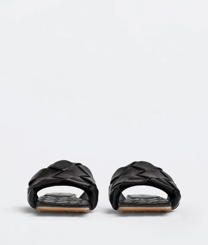 Women Bottega Veneta Sandals Lido Flat Sandal Black