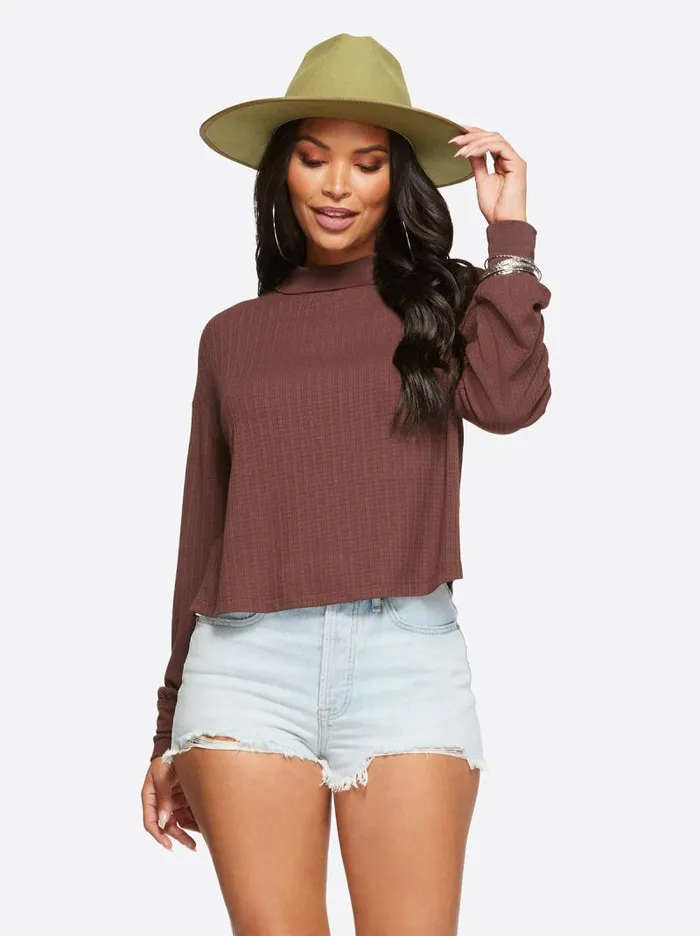 Women Jessica Simpson Tops and Tees Preston Tee In Deep Mahogany