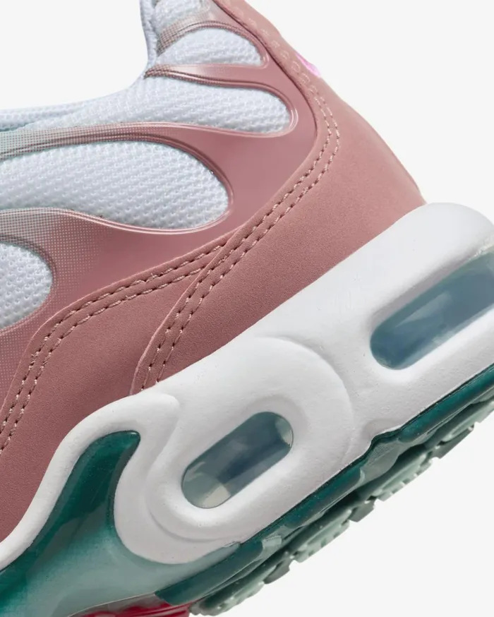 Younger Kids 3 8211 7 Years Kids Nike Air Max Plus Whitered Stardustjade Icesiren Red