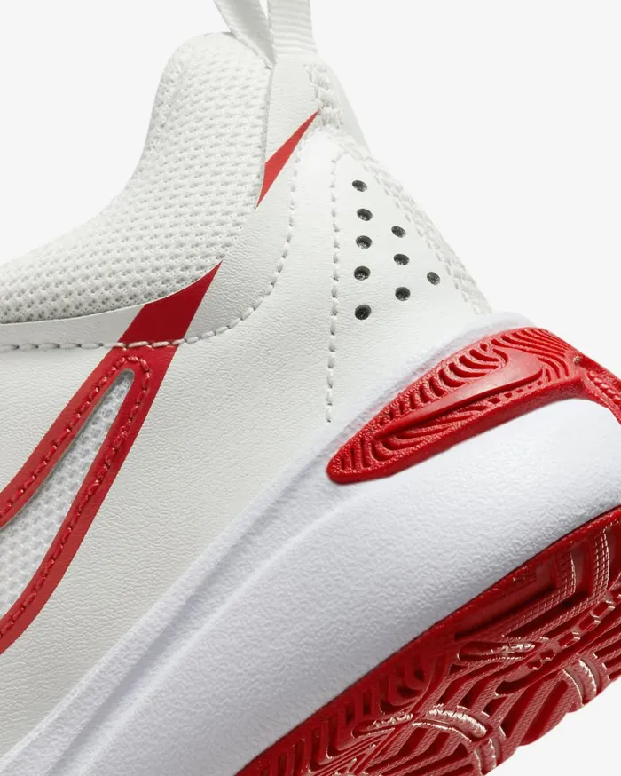 Younger Kids 3 8211 7 Years Kids Nike Team Hustle D 11 Summit Whitewhitetrack Red